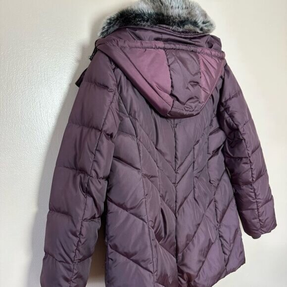 SALE! Purple London Fog Down Parka Size XL EUC - Picture 4 of 6